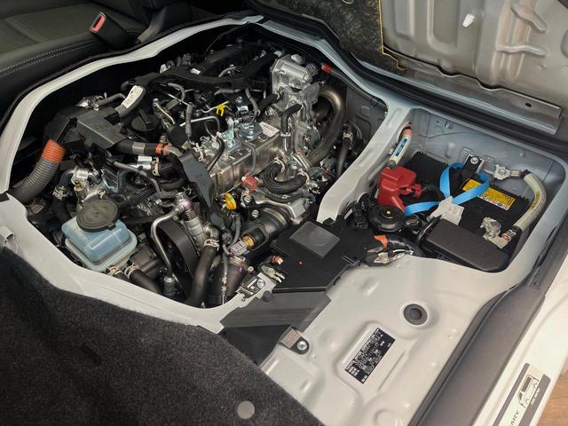 ハイエースバン ロングスーパーGL ダークプライムS 4WD ディーゼル BIGX11インチナビ 全周囲カメラ 寒冷地仕様 プリクラッシュセーフティ 両側電動スライドドア デジタルインナーミラー ウッドコンビステアリング ETC LEDヘッドライト(19枚目)