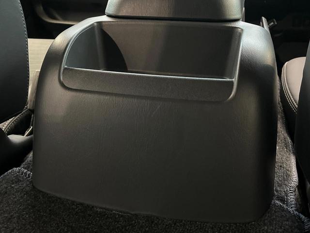 ハイエースバン ロングスーパーGL ダークプライムS 4WD ディーゼル BIGX11インチナビ 全周囲カメラ 寒冷地仕様 プリクラッシュセーフティ 両側電動スライドドア デジタルインナーミラー ウッドコンビステアリング ETC LEDヘッドライト(38枚目)