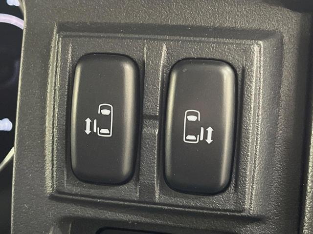 デリカD:5 D パワーパッケージ 8人乗 後席モニター ヨコハマジオランダーオールテレーンタイヤ 両側電動ドア シートヒーター 禁煙車 ETC バックカメラ クルーズコントロール フルセグ HIDヘッドライト オートエアコン(5枚目)