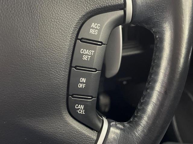 デリカD:5 D パワーパッケージ 8人乗 後席モニター ヨコハマジオランダーオールテレーンタイヤ 両側電動ドア シートヒーター 禁煙車 ETC バックカメラ クルーズコントロール フルセグ HIDヘッドライト オートエアコン(9枚目)