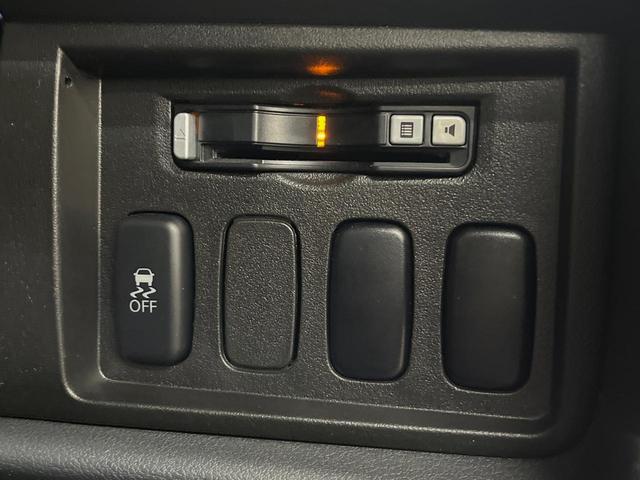 デリカD:5 D パワーパッケージ 8人乗 後席モニター ヨコハマジオランダーオールテレーンタイヤ 両側電動ドア シートヒーター 禁煙車 ETC バックカメラ クルーズコントロール フルセグ HIDヘッドライト オートエアコン(40枚目)