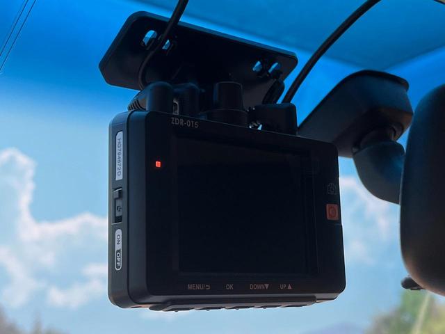 デリカD:5 D パワーパッケージ 8人乗 後席モニター ヨコハマジオランダーオールテレーンタイヤ 両側電動ドア シートヒーター 禁煙車 ETC バックカメラ クルーズコントロール フルセグ HIDヘッドライト オートエアコン(48枚目)