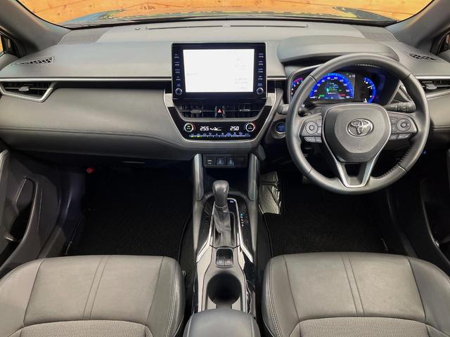 カローラクロス ハイブリッド　Ｚ　４ＷＤ　９インチディスプレイオーディオ　全周囲カメラ　レーダークルーズコントロール　オートハイビーム　シートヒーター　ハンズフリーパワーバックドア　パワーシート　ＥＴＣ　ＬＥＤヘッドライト（2枚目）