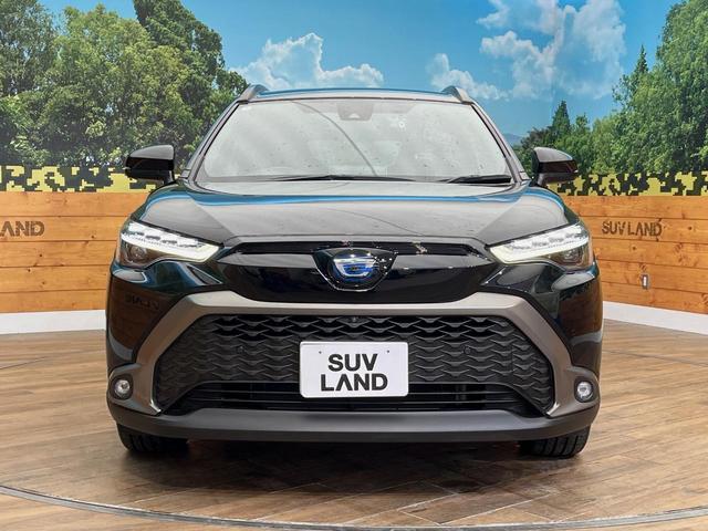 カローラクロス ハイブリッド　Ｚ　４ＷＤ　９インチディスプレイオーディオ　全周囲カメラ　レーダークルーズコントロール　オートハイビーム　シートヒーター　ハンズフリーパワーバックドア　パワーシート　ＥＴＣ　ＬＥＤヘッドライト（16枚目）