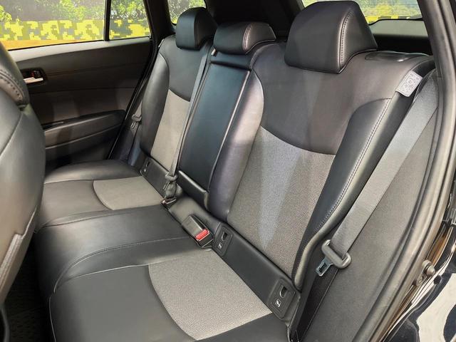 カローラクロス ハイブリッド　Ｚ　４ＷＤ　９インチディスプレイオーディオ　全周囲カメラ　レーダークルーズコントロール　オートハイビーム　シートヒーター　ハンズフリーパワーバックドア　パワーシート　ＥＴＣ　ＬＥＤヘッドライト（39枚目）