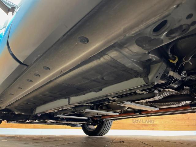 カローラクロス ハイブリッド　Ｚ　４ＷＤ　９インチディスプレイオーディオ　全周囲カメラ　レーダークルーズコントロール　オートハイビーム　シートヒーター　ハンズフリーパワーバックドア　パワーシート　ＥＴＣ　ＬＥＤヘッドライト（56枚目）