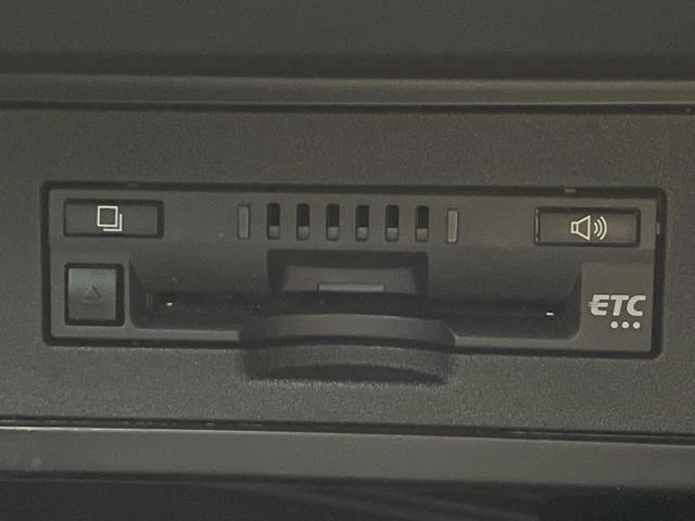 ランドクルーザープラド ＴＸ　Ｌパッケージ・ブラックエディション　ディーゼル　サンルーフ　寒冷地仕様　禁煙車　９型純正ナビ　シートベンチレーション　レーダークルーズコントロール　ルーフレール　パワーシート　ＬＥＤヘッドライト　バックカメラ　ＥＴＣ　フルセグ（10枚目）