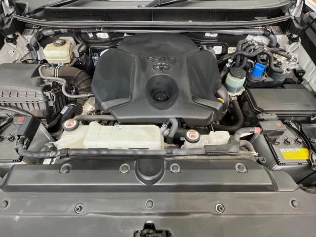 ランドクルーザープラド ＴＸ　Ｌパッケージ・ブラックエディション　ディーゼル　サンルーフ　寒冷地仕様　禁煙車　９型純正ナビ　シートベンチレーション　レーダークルーズコントロール　ルーフレール　パワーシート　ＬＥＤヘッドライト　バックカメラ　ＥＴＣ　フルセグ（20枚目）