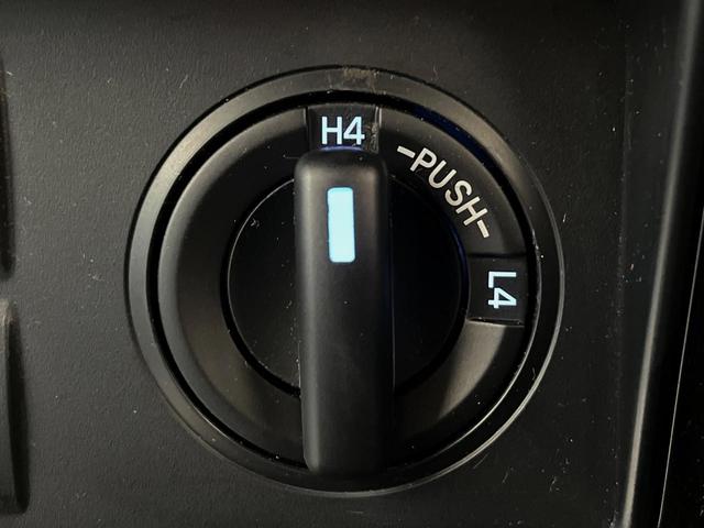 ランドクルーザープラド ＴＸ　Ｌパッケージ・ブラックエディション　ディーゼル　サンルーフ　寒冷地仕様　禁煙車　９型純正ナビ　シートベンチレーション　レーダークルーズコントロール　ルーフレール　パワーシート　ＬＥＤヘッドライト　バックカメラ　ＥＴＣ　フルセグ（28枚目）