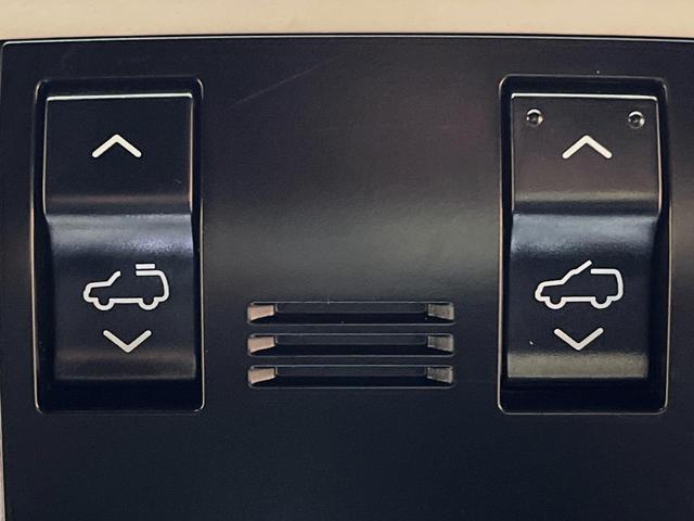 ランドクルーザープラド ＴＸ　Ｌパッケージ・ブラックエディション　ディーゼル　サンルーフ　寒冷地仕様　禁煙車　９型純正ナビ　シートベンチレーション　レーダークルーズコントロール　ルーフレール　パワーシート　ＬＥＤヘッドライト　バックカメラ　ＥＴＣ　フルセグ（49枚目）