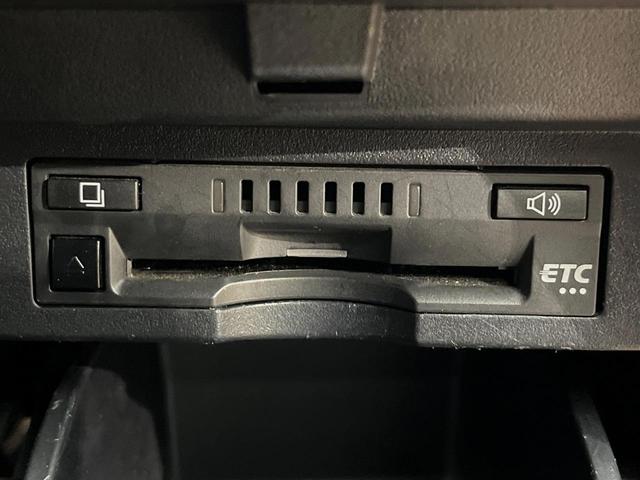 アルファード ２．５Ｓ　Ａパッケージ　４ＷＤ　モデリスタエアロ　フリップダウン　ＢＩＧ－Ｘ１１型ナビ　寒冷地仕様　両側電動スライドドア　デジタルインナーミラー　セーフティセンス　レーダークルーズ　ブラインドスポットモニター　ＥＴＣ（10枚目）