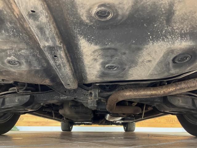 ヴェルファイアハイブリッド ＺＲ　４ＷＤ　後席モニター　寒冷地仕様　純正１０型ナビ　バックカメラ　レーダークルーズ　セーフティセンス　３眼ＬＥＤヘッドライト　シートベンチレーション　電動リアゲート　デジタルインナーミラー　ＥＴＣ（24枚目）