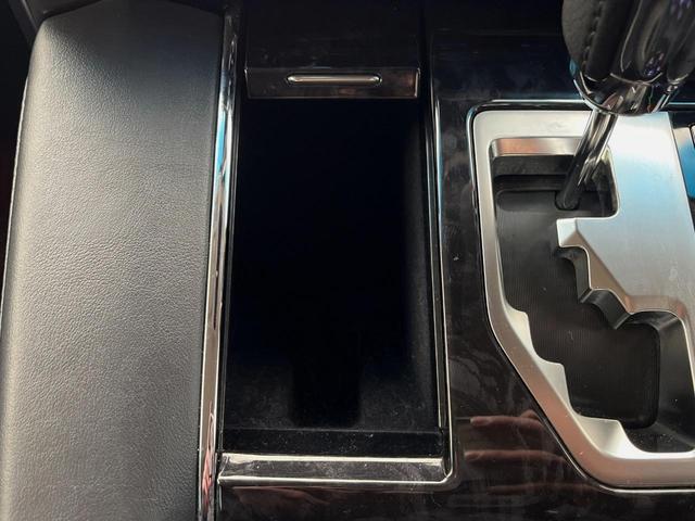 ヴェルファイアハイブリッド ＺＲ　４ＷＤ　後席モニター　寒冷地仕様　純正１０型ナビ　バックカメラ　レーダークルーズ　セーフティセンス　３眼ＬＥＤヘッドライト　シートベンチレーション　電動リアゲート　デジタルインナーミラー　ＥＴＣ（48枚目）