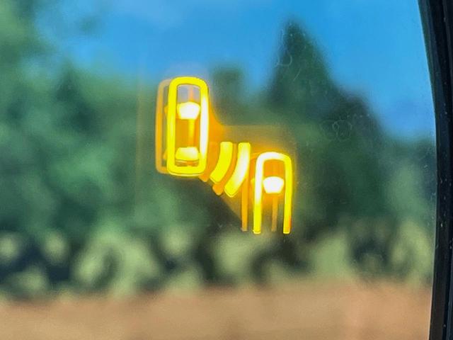 ランドクルーザープラド ＴＸ　Ｌパッケージ　サンルーフ　寒冷地仕様　７人乗り　ＴＲＤエアロ　純正９型ディスプレイオーディオ　全周囲カメラ　ルーフレール　デジタルインナーミラー　ブラインドスポットモニター　純正１９インチアルミホイール　ＥＴＣ（32枚目）