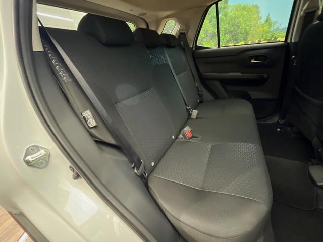 ライズ Ｇ　４ＷＤ　禁煙車　ＳＤナビ　バックカメラ　シートヒーター　寒冷地仕様　衝突軽減装置　クリアランスソナー　ＥＴＣ　スマートキー　オートエアコン　充電用ＵＳＢ端子　純正１６インチアルミホイール（11枚目）