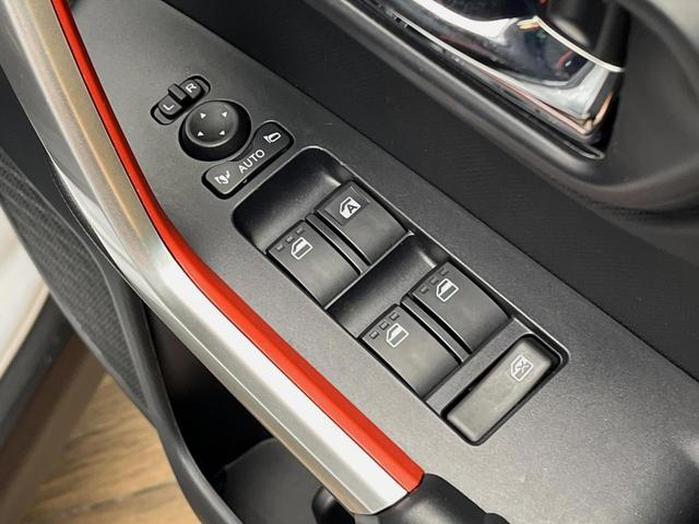 ライズ Ｇ　４ＷＤ　禁煙車　ＳＤナビ　バックカメラ　シートヒーター　寒冷地仕様　衝突軽減装置　クリアランスソナー　ＥＴＣ　スマートキー　オートエアコン　充電用ＵＳＢ端子　純正１６インチアルミホイール（30枚目）