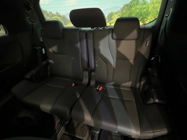 アルファード Ｚ　４ＷＤ　禁煙車　寒冷地仕様　純正１４型ナビ　全周囲カメラ　１３．２型フリップダウン　左右独立ムーンルーフ　デジタルインナーミラー　シートベンチレーション　ステアリングヒーター　パワーバックドア　ＥＴＣ（29枚目）