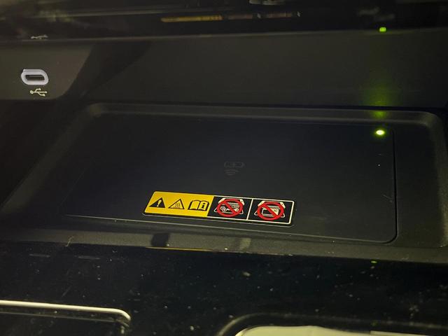 アルファード Ｚ　４ＷＤ　禁煙車　寒冷地仕様　純正１４型ナビ　全周囲カメラ　１３．２型フリップダウン　左右独立ムーンルーフ　デジタルインナーミラー　シートベンチレーション　ステアリングヒーター　パワーバックドア　ＥＴＣ（57枚目）