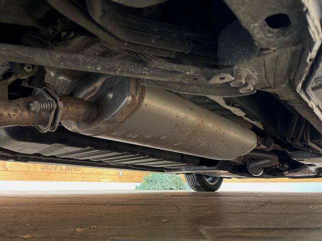 アルファード Ｚ　４ＷＤ　禁煙車　寒冷地仕様　純正１４型ナビ　全周囲カメラ　１３．２型フリップダウン　左右独立ムーンルーフ　デジタルインナーミラー　シートベンチレーション　ステアリングヒーター　パワーバックドア　ＥＴＣ（74枚目）