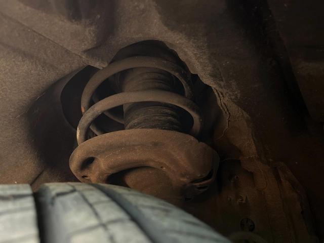 アルファード Ｚ　４ＷＤ　禁煙車　寒冷地仕様　純正１４型ナビ　全周囲カメラ　１３．２型フリップダウン　左右独立ムーンルーフ　デジタルインナーミラー　シートベンチレーション　ステアリングヒーター　パワーバックドア　ＥＴＣ（76枚目）