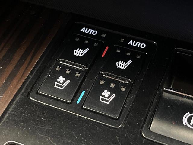 RX RX450h バージョンL 4WD 禁煙車 モデリスタエアロ サンルーフ リヤエンターテイメントシステム 12.3インチナビ 全周囲カメラ パワーバックドア シートベンチレーション 電動格納セカンドシート 衝突軽減装置(9枚目)