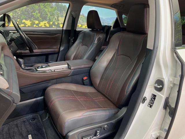 RX RX450h バージョンL 4WD 禁煙車 モデリスタエアロ サンルーフ リヤエンターテイメントシステム 12.3インチナビ 全周囲カメラ パワーバックドア シートベンチレーション 電動格納セカンドシート 衝突軽減装置(33枚目)