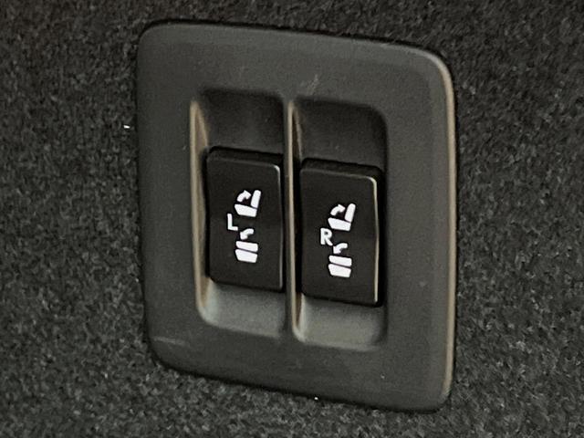 RX RX450h バージョンL 4WD 禁煙車 モデリスタエアロ サンルーフ リヤエンターテイメントシステム 12.3インチナビ 全周囲カメラ パワーバックドア シートベンチレーション 電動格納セカンドシート 衝突軽減装置(46枚目)