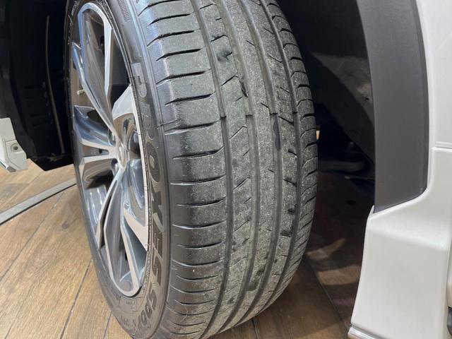 RX RX450h バージョンL 4WD 禁煙車 モデリスタエアロ サンルーフ リヤエンターテイメントシステム 12.3インチナビ 全周囲カメラ パワーバックドア シートベンチレーション 電動格納セカンドシート 衝突軽減装置(80枚目)