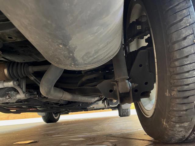 ヴェゼル ハイブリッドＸ・Ｌパッケージ　４ＷＤ　純正ナビ　寒冷地仕様　クルーズコントロール　シートヒーター　シティブレーキアクティブシステム　バックカメラ　ＬＥＤヘッドライト　パドルシフト　オートライト　　ＥＴＣ（21枚目）