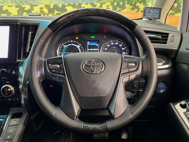 ヴェルファイアハイブリッド ＺＲ　Ｇエディション　４ＷＤ　フリップダウン　純正９型ナビ　両側電動スライドドア　シートエアコン　メモリーシート　パワーバックドア　ＣＤ／ＤＶＤデッキ　セーフティセンス　レーダークルーズ　三眼ＬＥＤヘッド（24枚目）