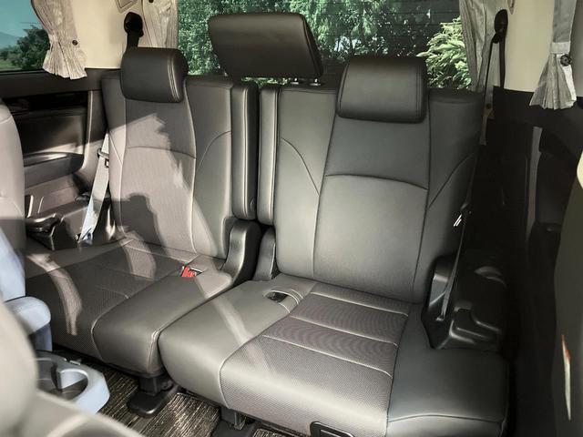 ヴェルファイアハイブリッド ＺＲ　Ｇエディション　４ＷＤ　フリップダウン　純正９型ナビ　両側電動スライドドア　シートエアコン　メモリーシート　パワーバックドア　ＣＤ／ＤＶＤデッキ　セーフティセンス　レーダークルーズ　三眼ＬＥＤヘッド（32枚目）