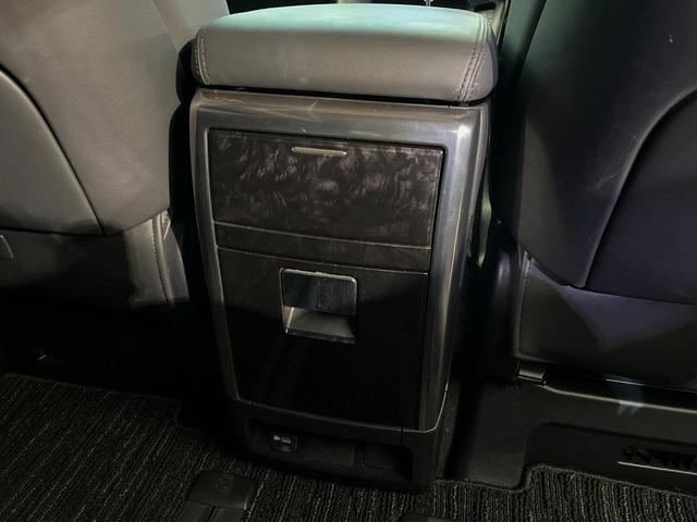 ヴェルファイアハイブリッド ＺＲ　Ｇエディション　４ＷＤ　フリップダウン　純正９型ナビ　両側電動スライドドア　シートエアコン　メモリーシート　パワーバックドア　ＣＤ／ＤＶＤデッキ　セーフティセンス　レーダークルーズ　三眼ＬＥＤヘッド（44枚目）