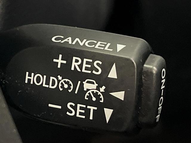 ヴェルファイアハイブリッド ＺＲ　Ｇエディション　４ＷＤ　フリップダウン　純正９型ナビ　両側電動スライドドア　シートエアコン　メモリーシート　パワーバックドア　ＣＤ／ＤＶＤデッキ　セーフティセンス　レーダークルーズ　三眼ＬＥＤヘッド（54枚目）