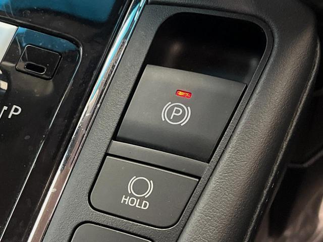 ヴェルファイアハイブリッド ＺＲ　Ｇエディション　４ＷＤ　フリップダウン　純正９型ナビ　両側電動スライドドア　シートエアコン　メモリーシート　パワーバックドア　ＣＤ／ＤＶＤデッキ　セーフティセンス　レーダークルーズ　三眼ＬＥＤヘッド（57枚目）