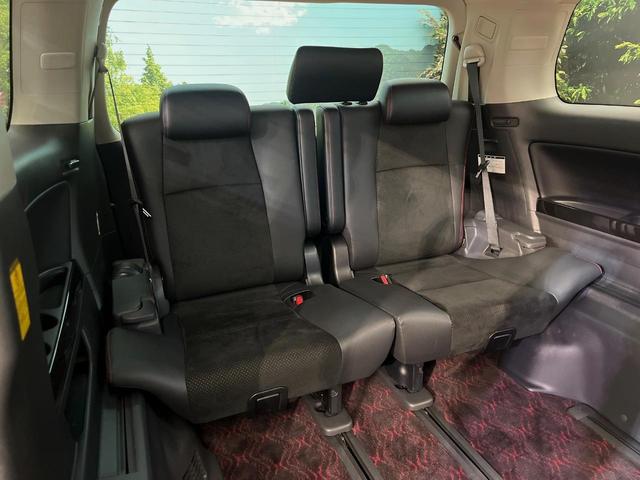 ヴェルファイア ２．４Ｚ　ゴールデンアイズ　４ＷＤ　フリップダウンモニター　ＢＩＧーＸ９インチナビ　両側電動スライドドア　パワーバックドア　クルーズコントロール　ＥＴＣ　ＨＩＤヘッドライト　ウッドコンビハンドル（11枚目）