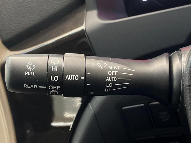 ヴェルファイア ２．４Ｚ　ゴールデンアイズ　４ＷＤ　フリップダウンモニター　ＢＩＧーＸ９インチナビ　両側電動スライドドア　パワーバックドア　クルーズコントロール　ＥＴＣ　ＨＩＤヘッドライト　ウッドコンビハンドル（26枚目）