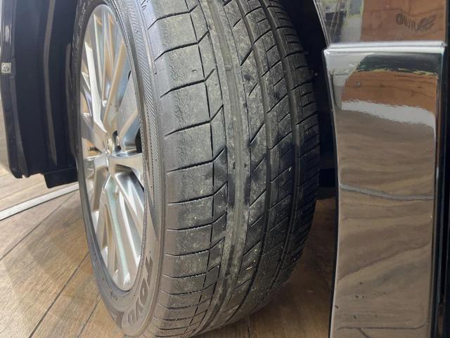 ヴェルファイア ２．４Ｚ　ゴールデンアイズ　４ＷＤ　フリップダウンモニター　ＢＩＧーＸ９インチナビ　両側電動スライドドア　パワーバックドア　クルーズコントロール　ＥＴＣ　ＨＩＤヘッドライト　ウッドコンビハンドル（63枚目）