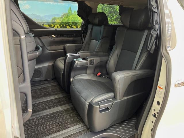 アルファードハイブリッド SR Cパッケージ 4WD フリップダウンモニター 純正9インチナビ 両側電動スライドドア デジタルインナーミラー CD/DVDデッキ シートベンチレーション レーダークルーズコントロール ETC 三眼LEDヘッドライト(29枚目)