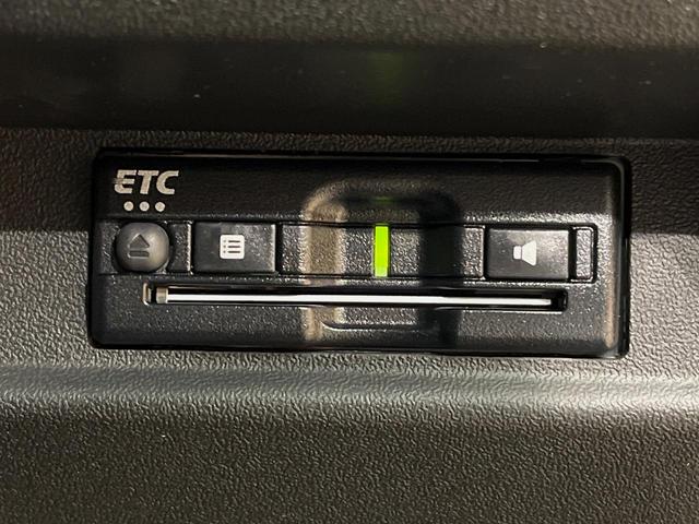 ジムニーシエラ ＪＬ　禁煙車　５速ＭＴ　９型ナビ　バックカメラ　シートヒーター　ＥＴＣ　セーフティサポート　オートエアコン　キーレスプッシュスタートシステム　アイドリングストップ　フロントフォグランプ　オートライト（8枚目）