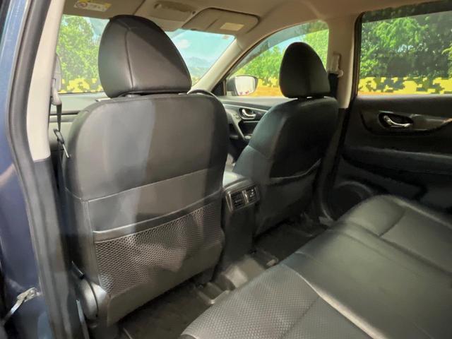 エクストレイル ２０Ｘ　ハイブリッド　エマージェンシーブレーキＰ　４ＷＤ　純正ナビ　シートヒーター　電動リアゲート　デュアルエアコン　ＬＥＤヘッドライト　オートライト　スマートキー　ＥＴＣ　純正１７インチアルミホイール（31枚目）