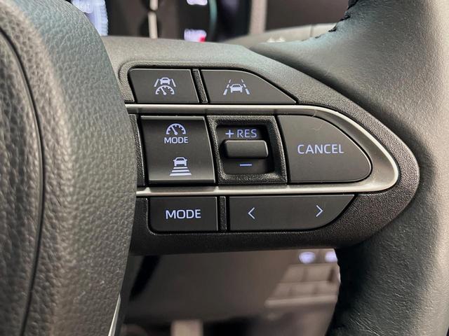 ヴォクシー Ｓ－Ｚ　４ＷＤ　純正１０．５インチディスプレイオーディオ　セーフティセンス　レーダークルーズコントロール　両側電動スライドドア　シートヒーター　ＬＥＤヘッドライト　ＣＤ／ＤＶＤ（5枚目）