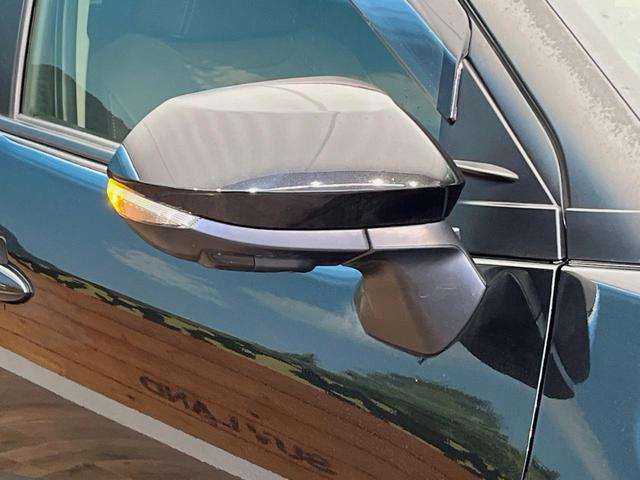 ヤリスクロス ハイブリッドＺ　４ＷＤ　禁煙車　モデリスタエアロ　８型ディスプレイオーディオ　全周囲カメラ　ハンズフリーパワーバックドア　寒冷地仕様　シートヒーター　レーダークルーズコントロール　パワーシート　純正１８インチアルミ（48枚目）