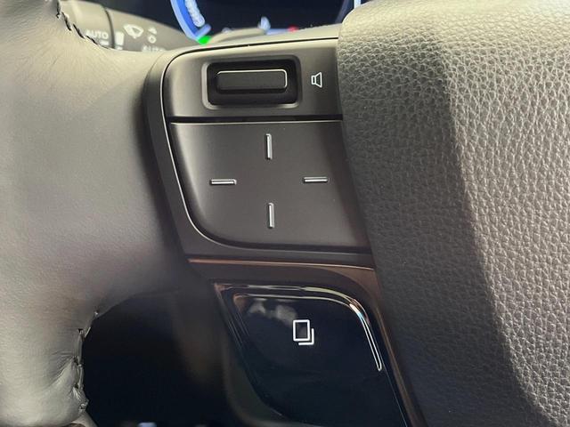 ヴェルファイアハイブリッド Ｚ　プレミア　４ＷＤ　後席モニター　左右独立ムーンルーフ　１４型ディスプレイオーディオ　シートベンチレーション　全周囲カメラ　デジタルインナーミラー　禁煙車　３眼ＬＥＤヘッドライト　ブラインドスポットモニター（42枚目）