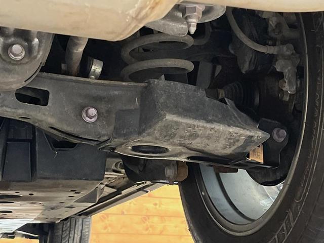 ＲＡＶ４ Ｇ　４ＷＤ　純正９インチナビ　禁煙車　レーダークルーズ　電動リアゲート　衝突被害軽減システム　パワーシート　バックカメラ　コーナーセンサー　ＬＥＤヘッドライト　　ルーフレール　ビルトインＥＴＣ（53枚目）