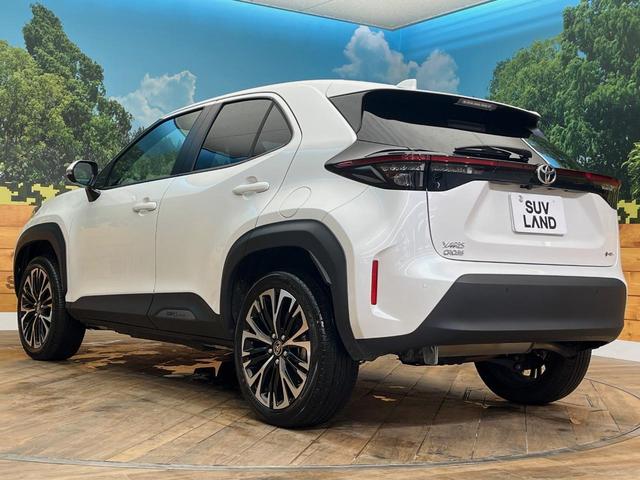 ヤリスクロス ハイブリッドＺ　４ＷＤ　禁煙車　寒冷地仕様　８型ディスプレイオーディオ　全周囲カメラ　シートヒーター　ブラインドスポットモニター　レーダークルーズコントロール　衝突軽減装置　ＥＴＣ　ステアリングヒーター（63枚目）