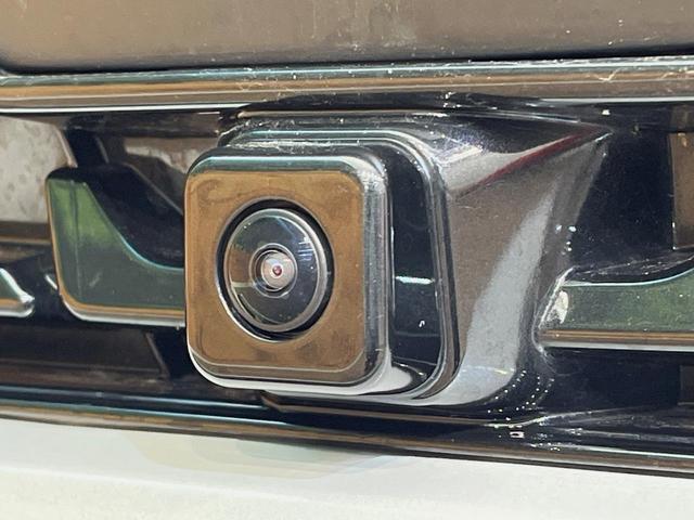 ヤリスクロス ハイブリッドＺ　４ＷＤ　全周囲カメラ　寒冷地仕様　８型ディスプレイオーディオ　禁煙車　ブラインドスポットモニター　シートヒーター　レーダークルーズ　ＥＴＣ　フルセグ　ＬＥＤヘッドライト　ステアリングヒーター（38枚目）