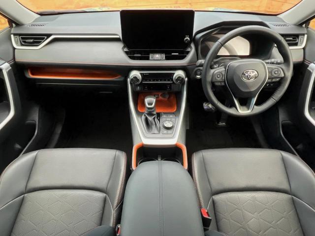 ＲＡＶ４ アドベンチャー　４ＷＤ　禁煙車　１０．５型ディスプレイオーディオ　寒冷地仕様　シートベンチレーション　メモリー機能付きパワーシート　バックカメラ　レーダークルーズコントロール　合皮レザーシート　ＥＴＣ（2枚目）