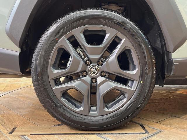ＲＡＶ４ アドベンチャー　４ＷＤ　禁煙車　１０．５型ディスプレイオーディオ　寒冷地仕様　シートベンチレーション　メモリー機能付きパワーシート　バックカメラ　レーダークルーズコントロール　合皮レザーシート　ＥＴＣ（64枚目）