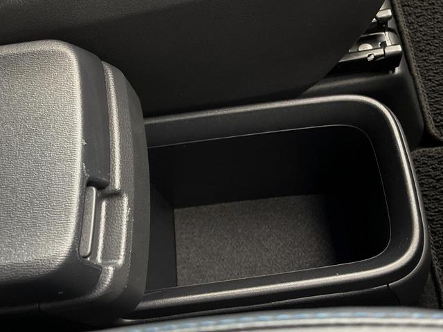 ヴォクシー S-Z 4WD 禁煙車 10.5型ディスプレイオーディオ 寒冷地仕様 シートヒーター 両側電動スライドドア セーフティセンス レーダークルーズコントロール CD/DVD ETC HDMI端子 バックカメラ(44枚目)