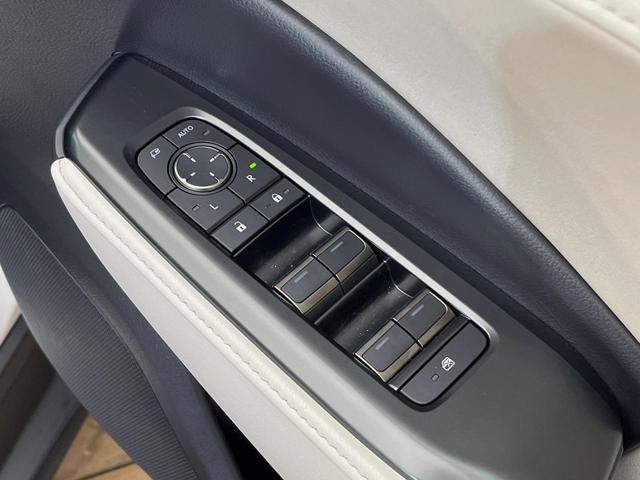 LBX エレガント 4WD 禁煙車 9.8型ディスプレイオーディオ 全周囲カメラ 寒冷地仕様 アドバンストドライブ パワーバックドア シートヒーター アドバンストパーク デジタルインナーミラー ブラインドスポットモニター(30枚目)